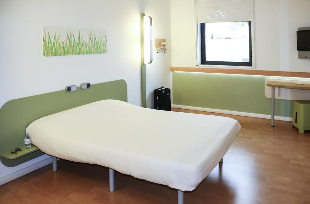 Ibis Budget Saint-Etienne Stade Szoba fotó
